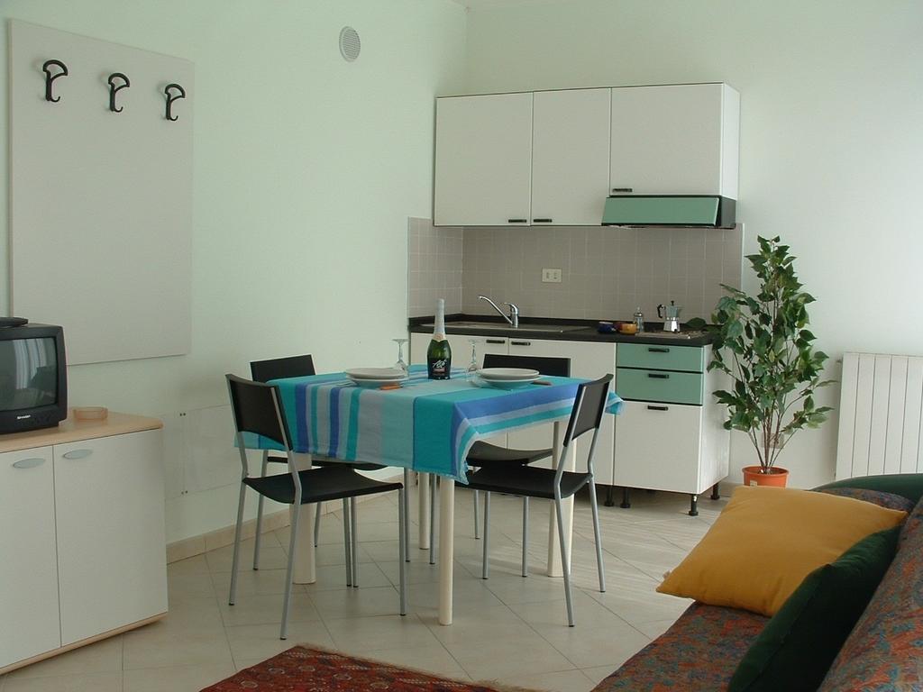 Residence Tre Ponti Verbania Quarto foto