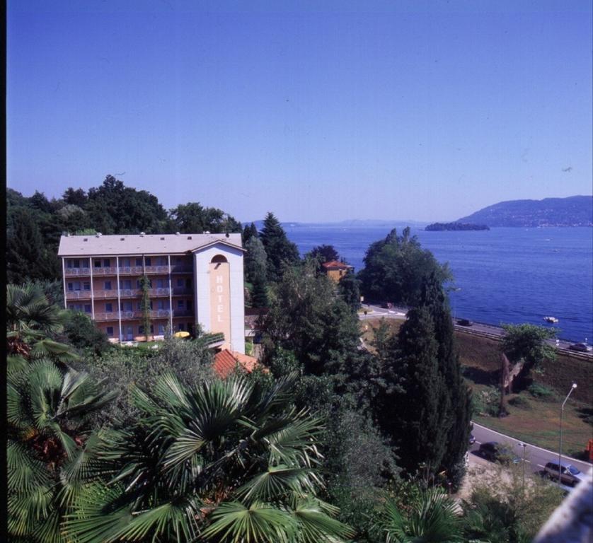 Residence Tre Ponti Verbania Exterior foto